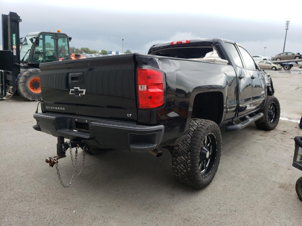 Photo 4 from auction – 2017 CHEVROLET SILVERADO with VIN 1GCVKREC6HZ218815