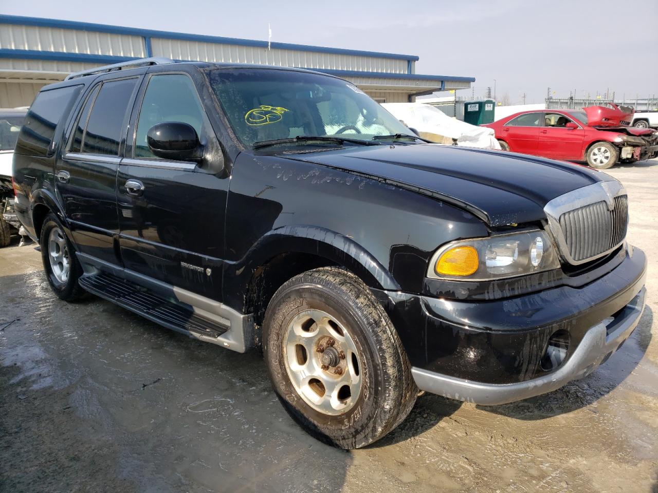 Photo 1 from auction – 2000 LINCOLN NAVIGATOR with VIN 5LMEU27A6YLJ32025
