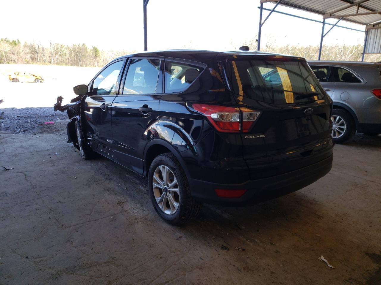 Photo 3 from auction – 2018 FORD ESCAPE S with VIN 1FMCU0F79JUB05096