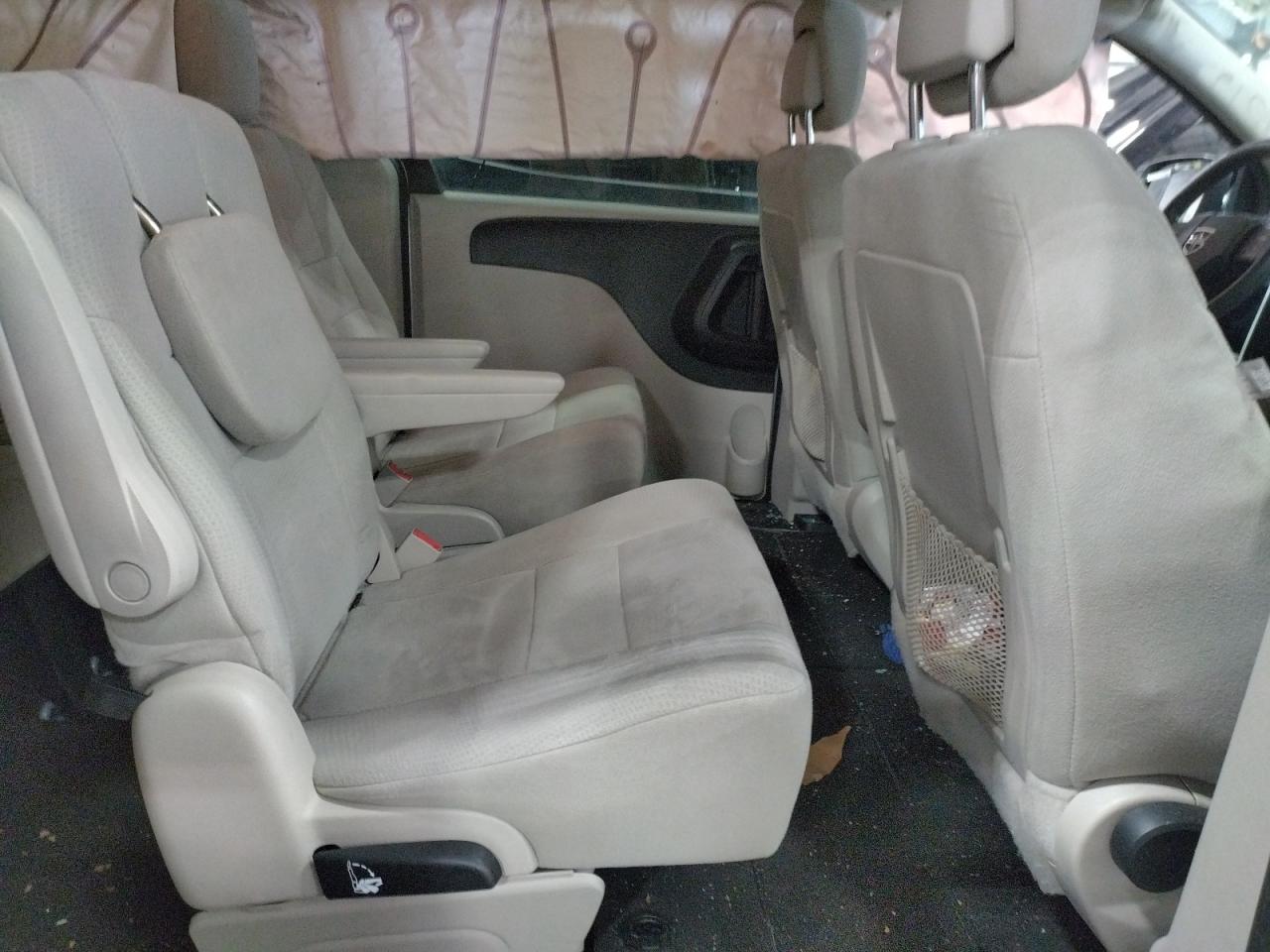 Photo 6 from auction – 2012 DODGE GRAND CARA with VIN 2C4RDGBG6CR249461