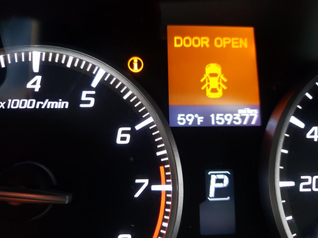 Photo 8 from auction – 2013 ACURA ILX 20 PRE with VIN 19VDE1F5XDE003232