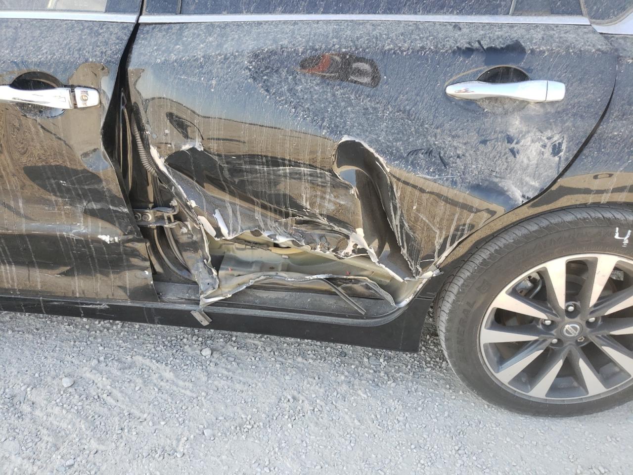 Photo 9 from auction – 2017 NISSAN ALTIMA 2.5 with VIN 1N4AL3AP0HC121006