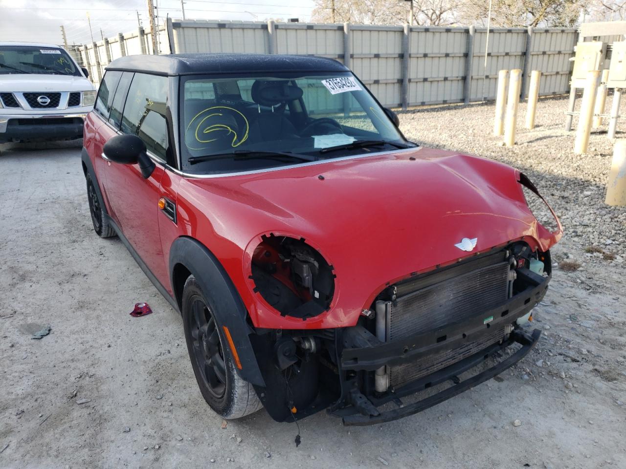 MINI COOPER CLU 2014 with VIN WMWZF3C5XET571481 - Photo from auction
