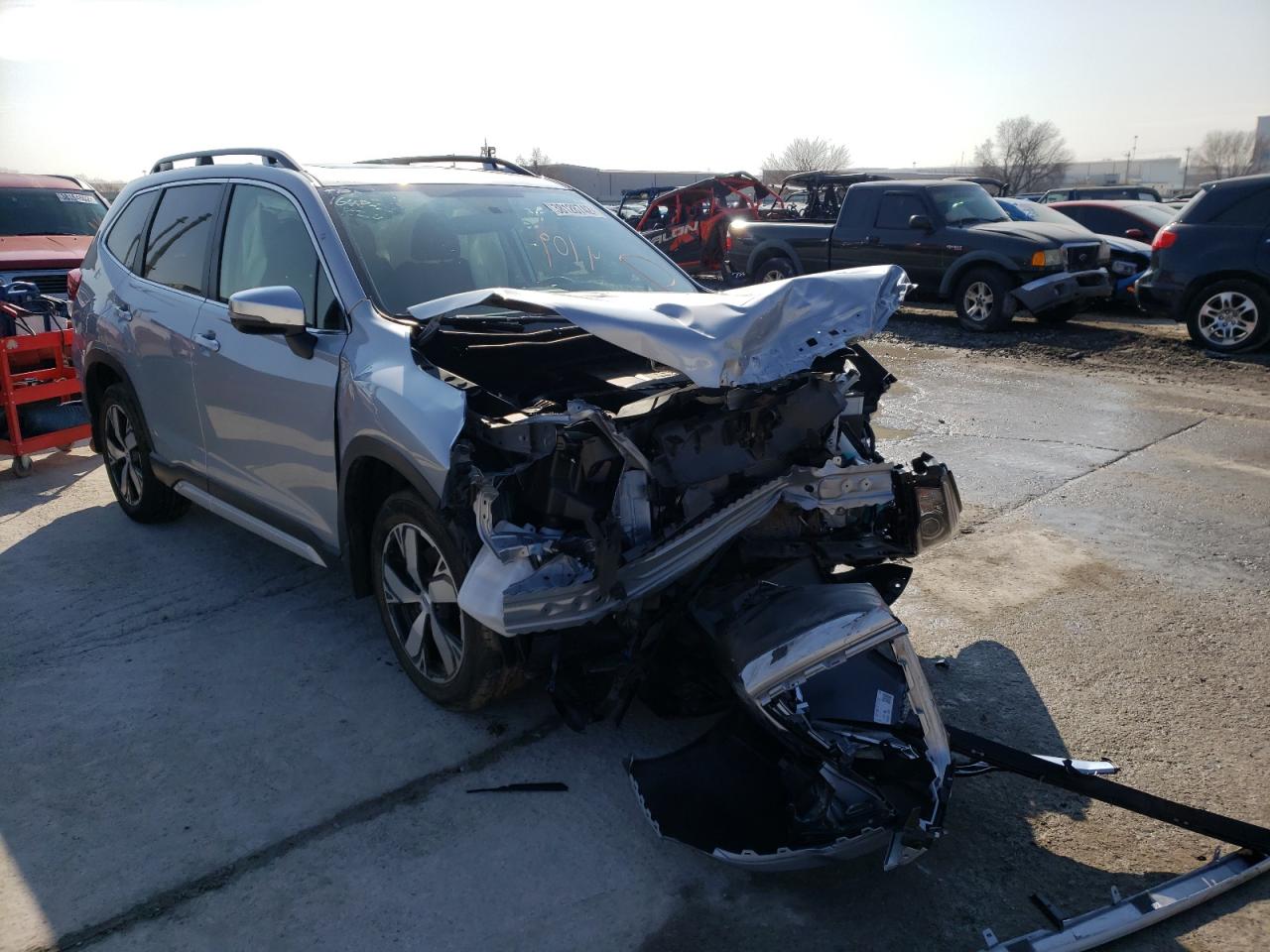 Photo 1 from auction – 2020 SUBARU FORESTER T with VIN JF2SKAXC5LH594553