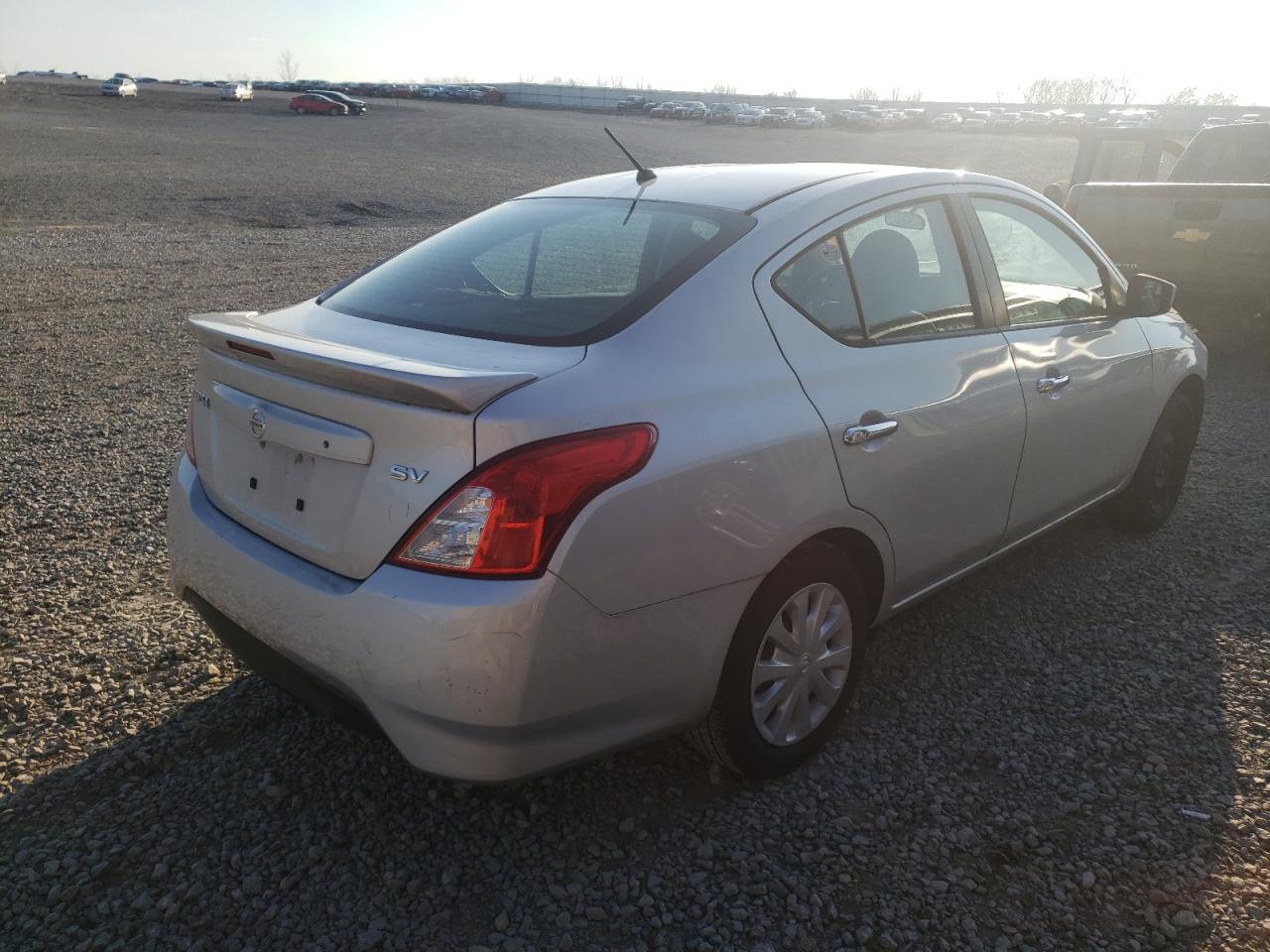 Photo 4 from auction – 2017 NISSAN VERSA S with VIN 3N1CN7AP1HL802237