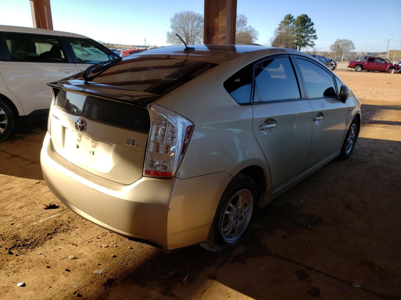 Photo 4 from auction – 2011 TOYOTA PRIUS with VIN JTDKN3DU4B0266410