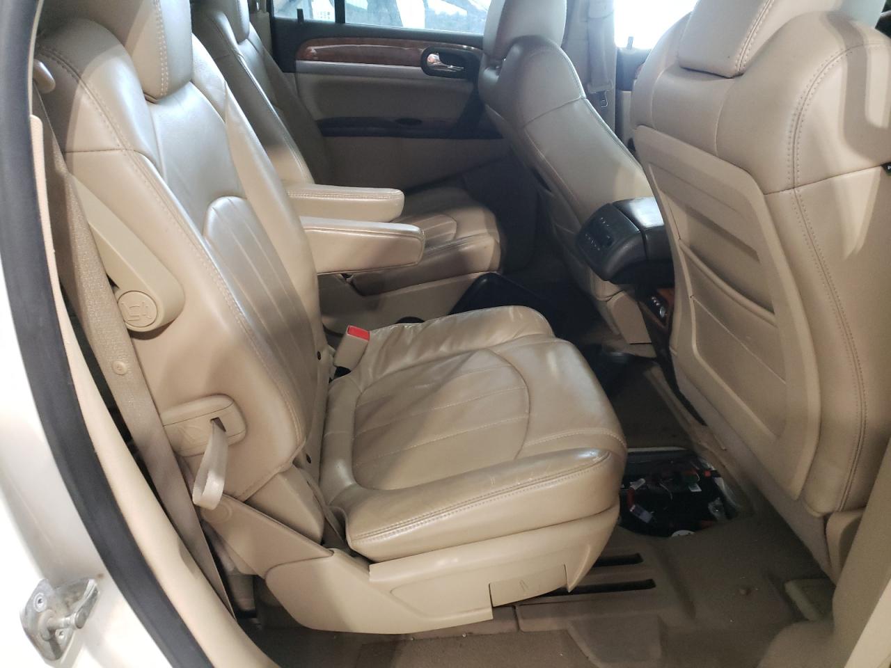 Photo 6 from auction – 2008 BUICK ENCLAVE CX with VIN 5GAEV23728J128677