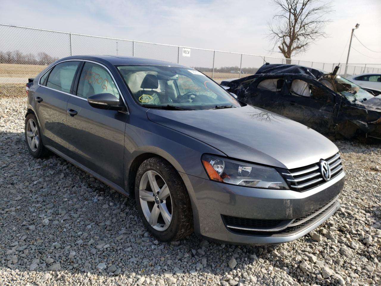 VOLKSWAGEN PASSAT SE 2012 with VIN 1VWBH7A39CC030066 - Photo from auction