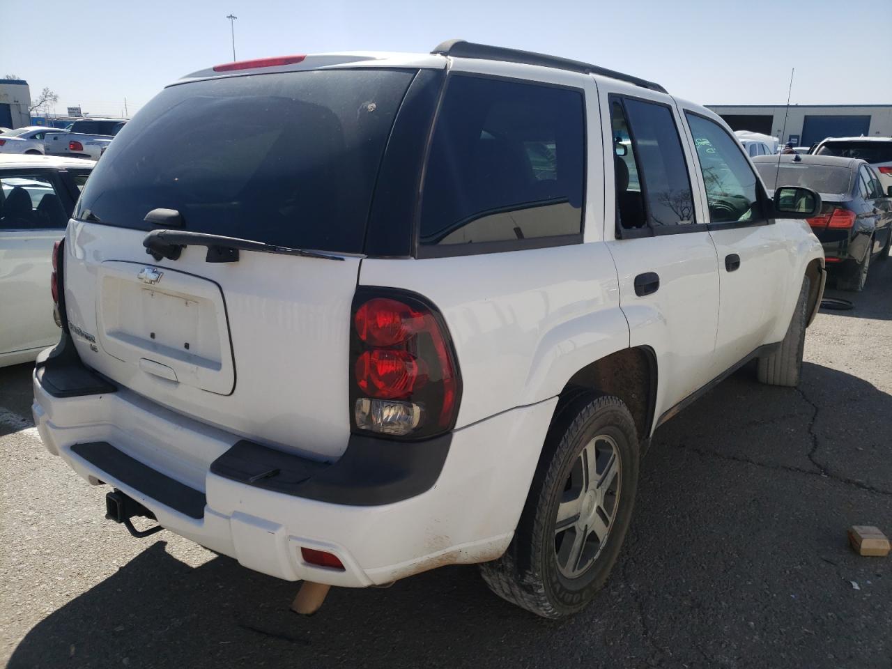 Photo 4 from auction – 2007 CHEVROLET TRAILBLAZE with VIN 1GNDT13S672245211
