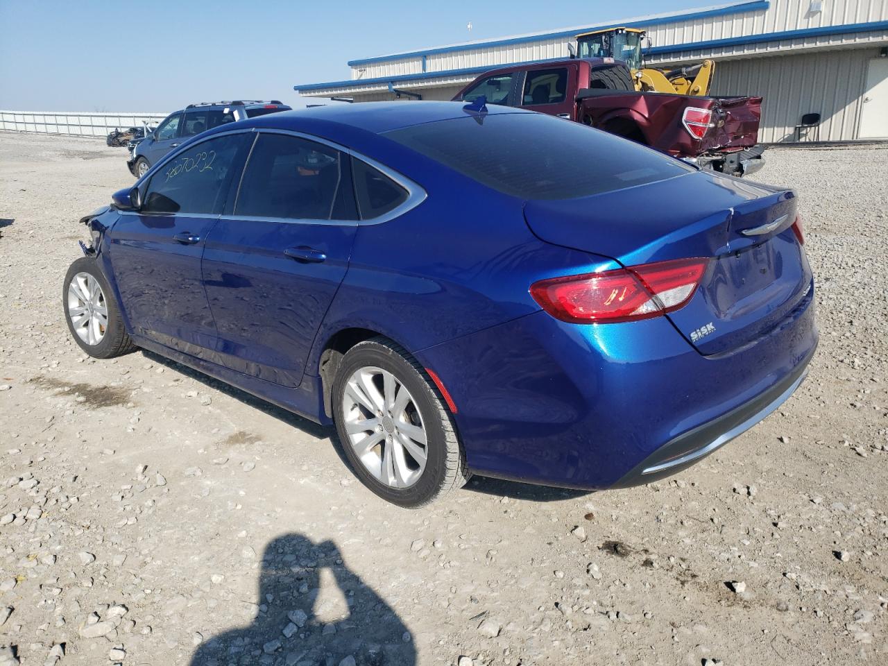 Photo 3 from auction – 2016 CHRYSLER 200 LIMITE with VIN 1C3CCCAB8GN184823