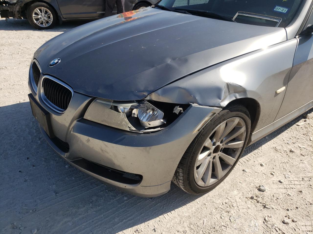 Photo 9 from auction – 2011 BMW 328 I SULE with VIN WBAPH5C53BA448397