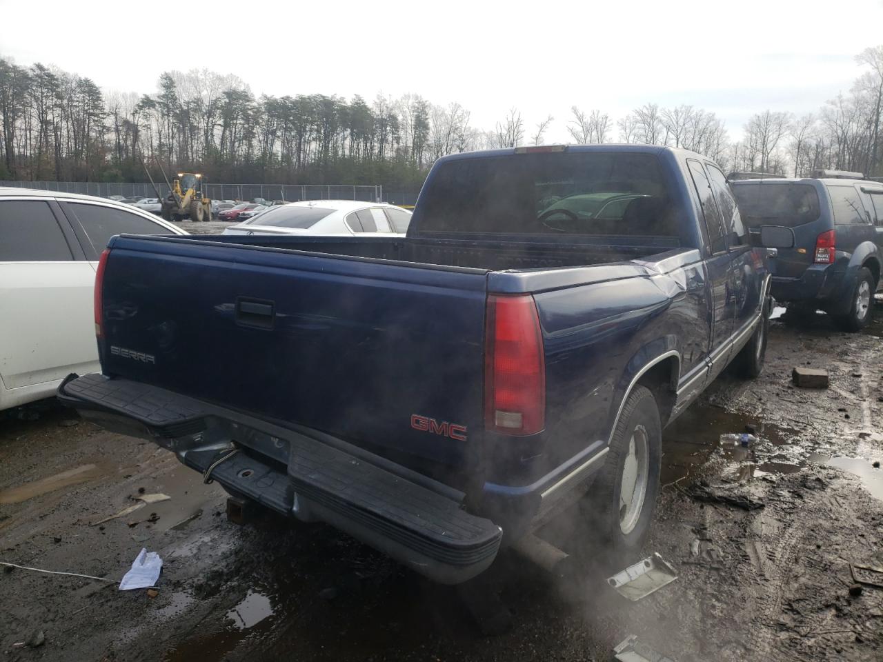 Photo 4 from auction – 1998 GMC SIERRA C15 with VIN 2GTEC19M5W1557282