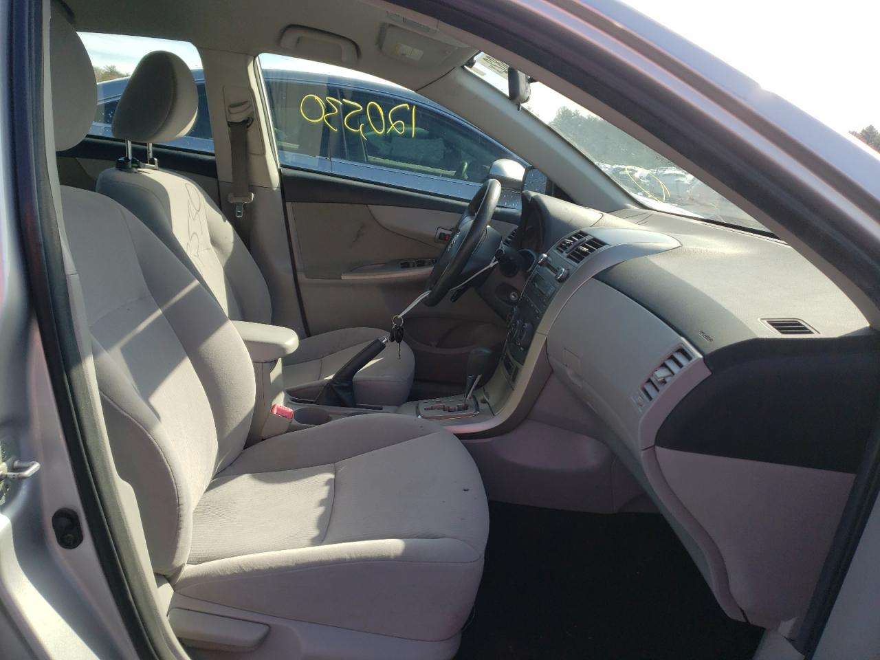 Photo 5 from auction – 2011 TOYOTA COROLLA BA with VIN JTDBU4EE0BJ094998