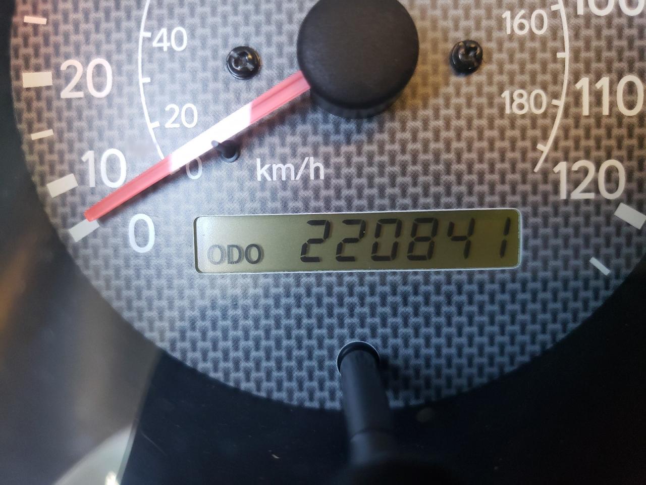 Photo 8 from auction – 1999 TOYOTA RAV4 with VIN JT3GP10V1X0039755