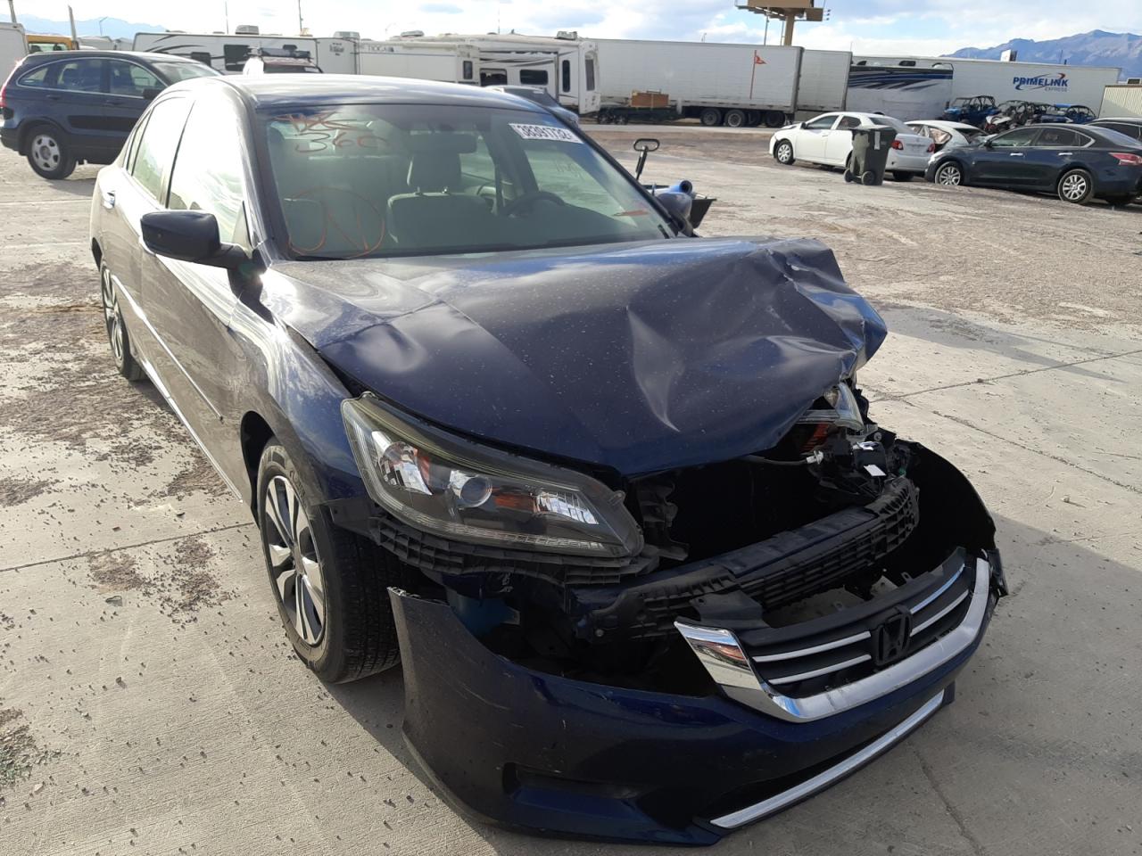 HONDA ACCORD LX 2015 with VIN 1HGCR2F33FA139060 - Photo from auction