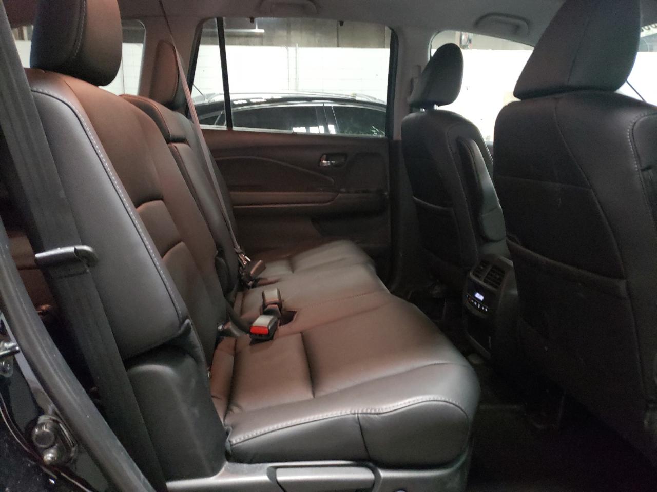 Photo 6 from auction – 2021 HONDA PILOT EXL with VIN 5FNYF6H59MB084573
