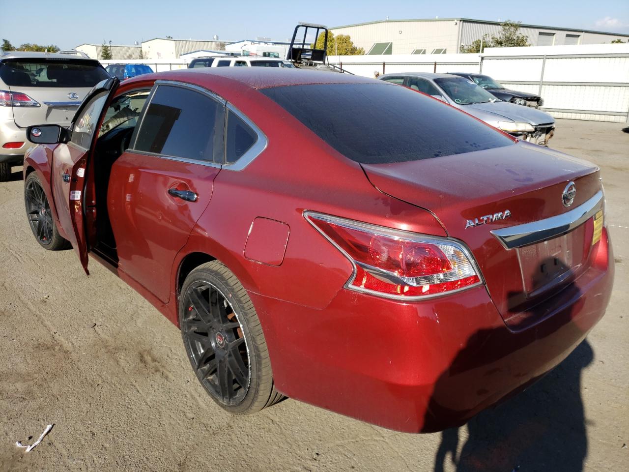 Photo 3 from auction – 2015 NISSAN ALTIMA 2.5 with VIN 1N4AL3AP5FC282593