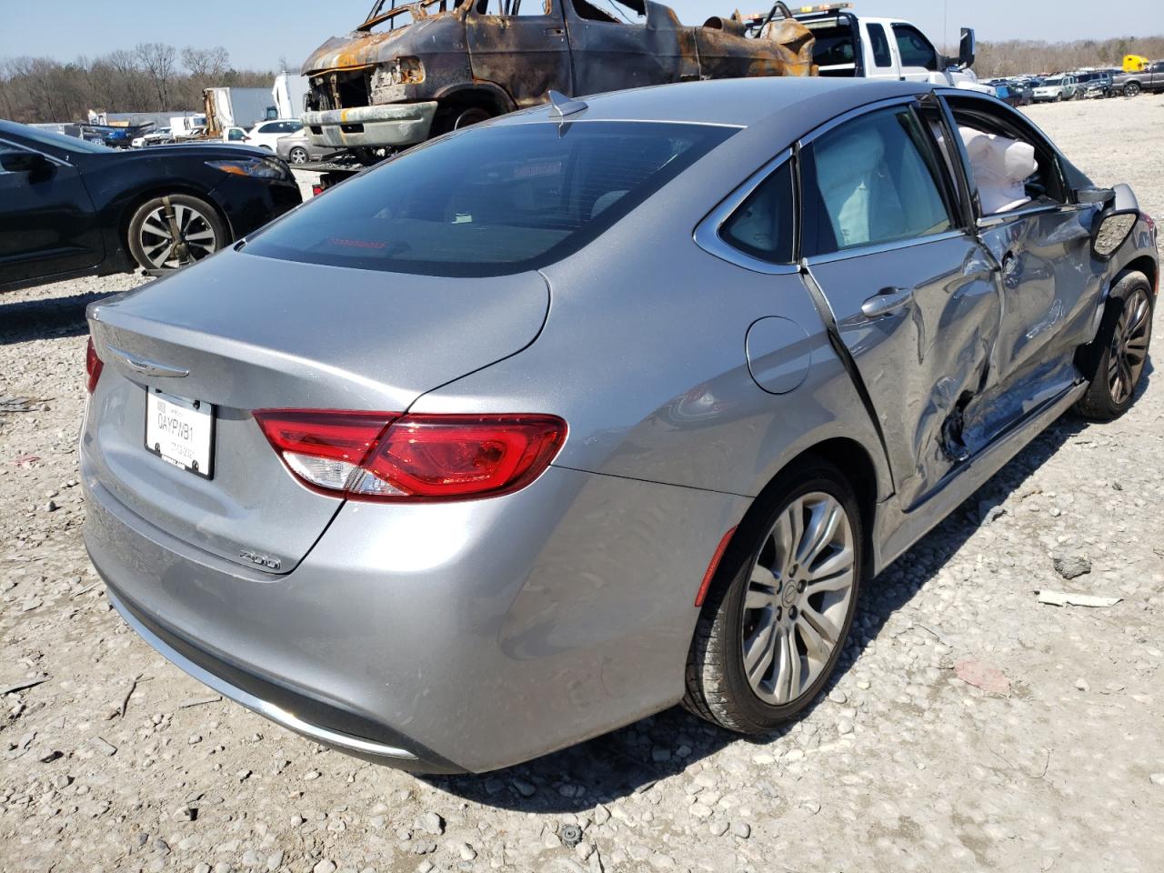 Photo 4 from auction – 2016 CHRYSLER 200 LIMITE with VIN 1C3CCCAB8GN118692