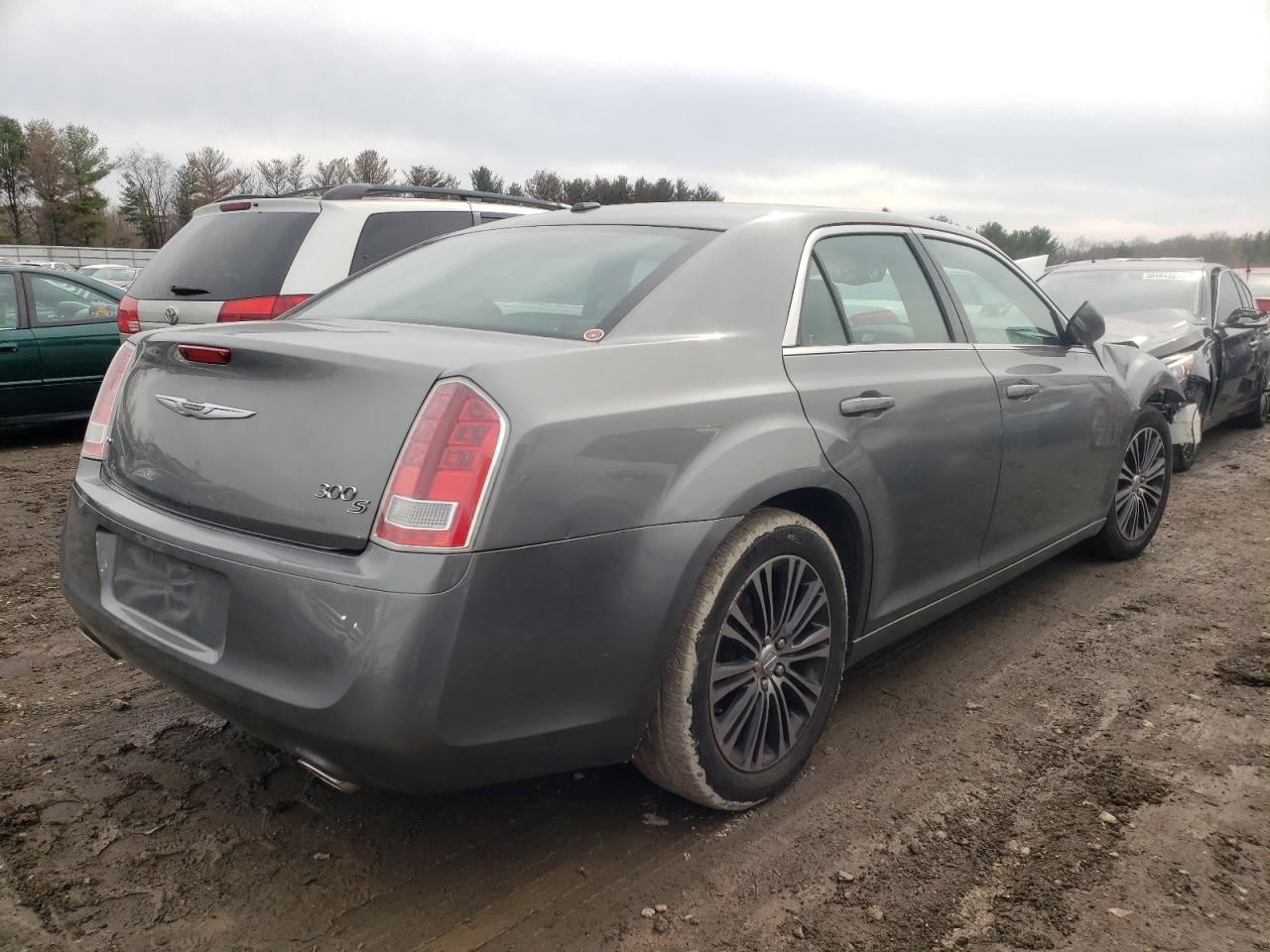 Photo 4 from auction – 2012 CHRYSLER 300 S with VIN 2C3CCAGG2CH238319