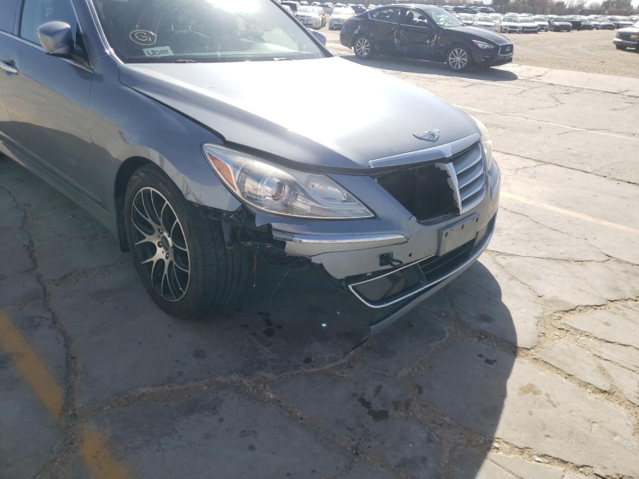 Photo 9 from auction – 2014 HYUNDAI GENESIS 3. with VIN KMHGC4DD9EU265215
