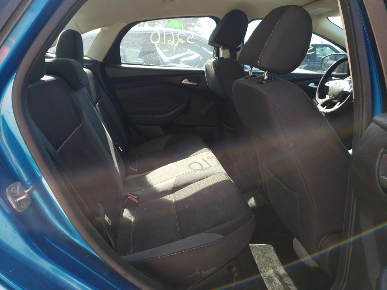 Photo 6 from auction – 2014 FORD FOCUS SE with VIN 1FADP3F20EL261907