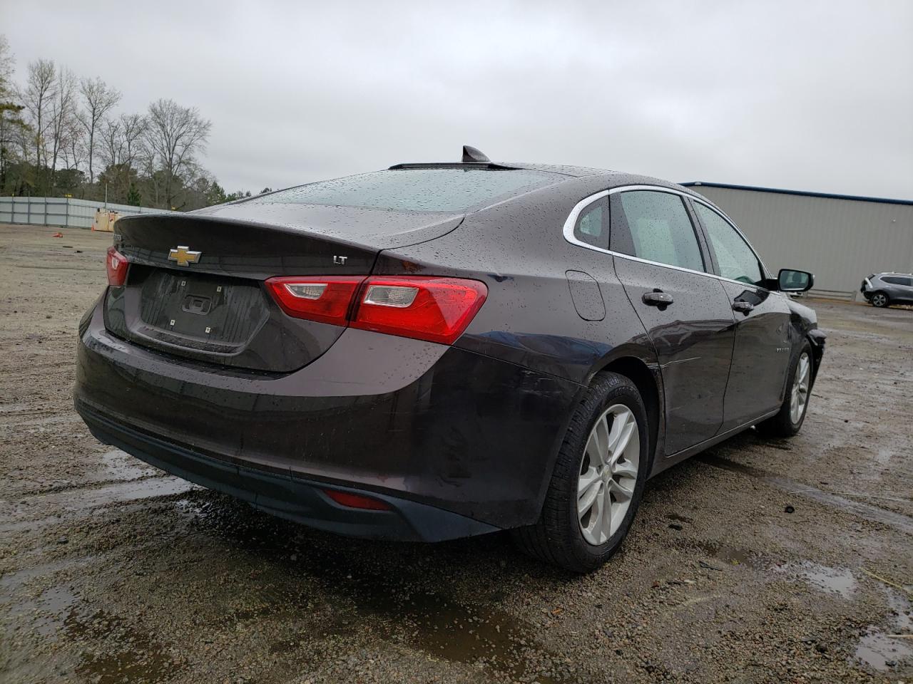 Photo 4 from auction – 2016 CHEVROLET MALIBU LT with VIN 1G1ZE5ST4GF348879