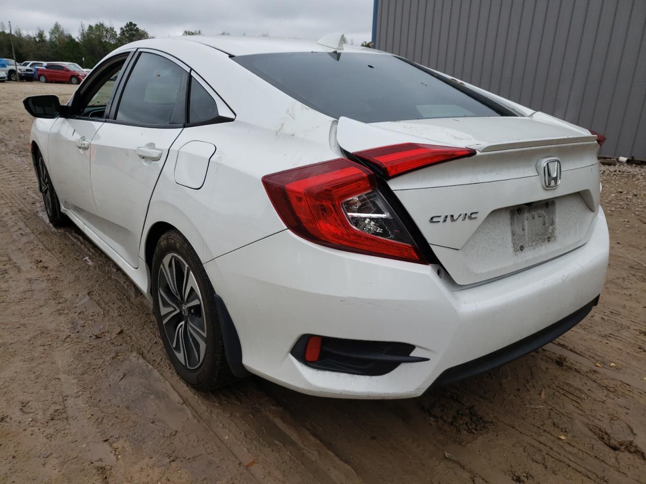 Photo 3 from auction – 2016 HONDA CIVIC EX with VIN 19XFC1F32GE017117