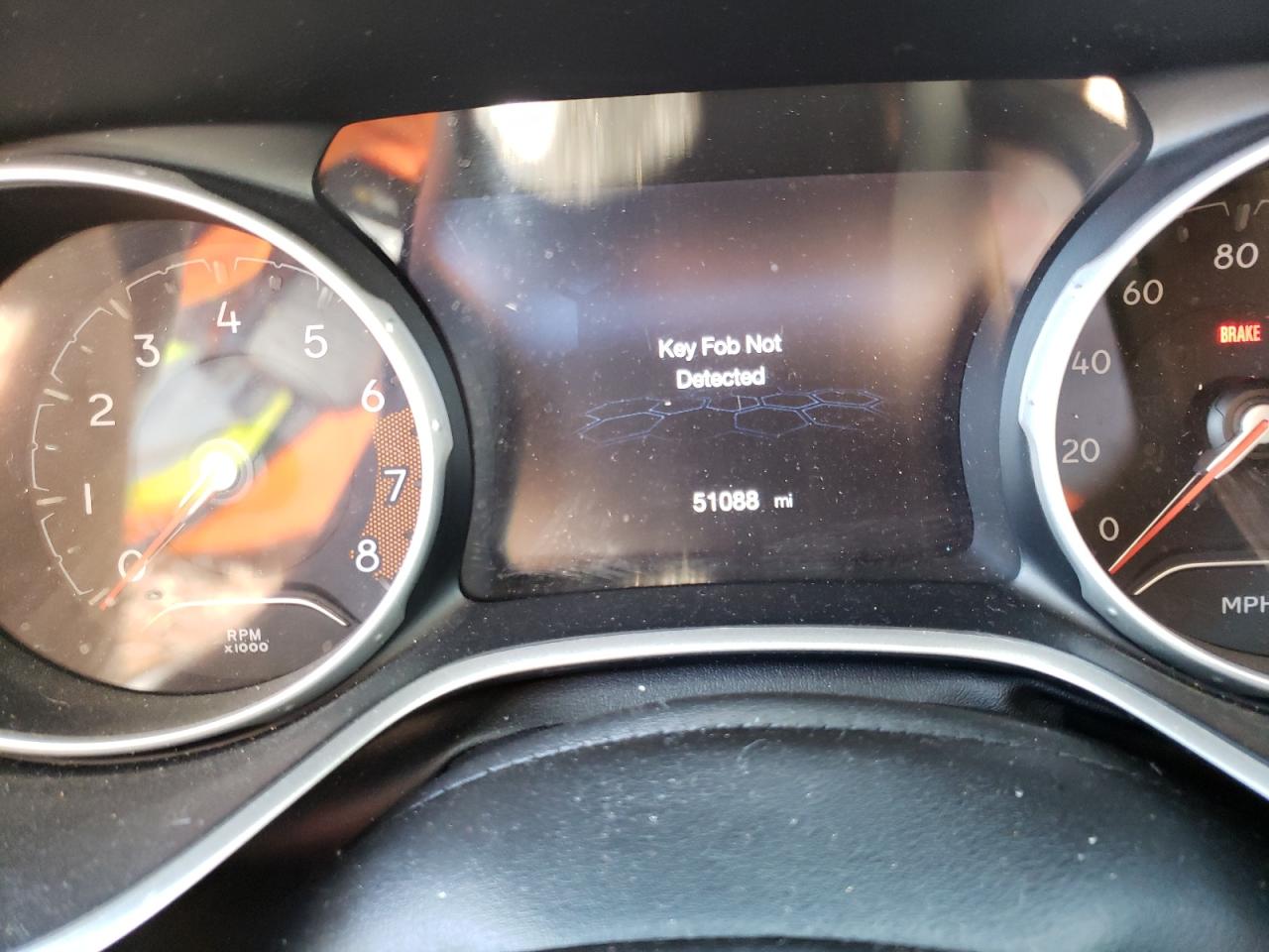 Photo 8 from auction – 2018 JEEP COMPASS LA with VIN 3C4NJCBB8JT374640