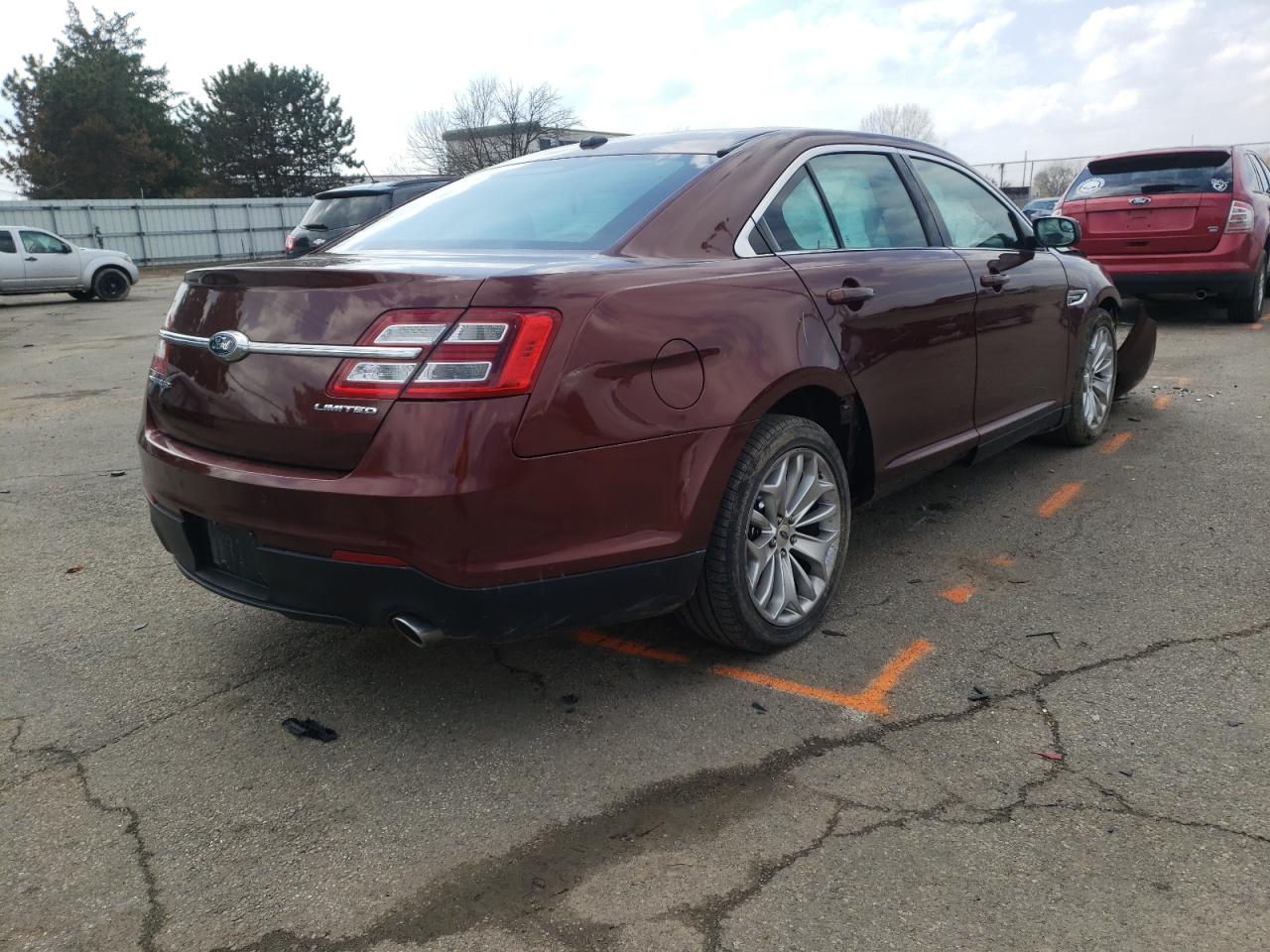 Photo 4 from auction – 2015 FORD TAURUS LIM with VIN 1FAHP2F89FG101258