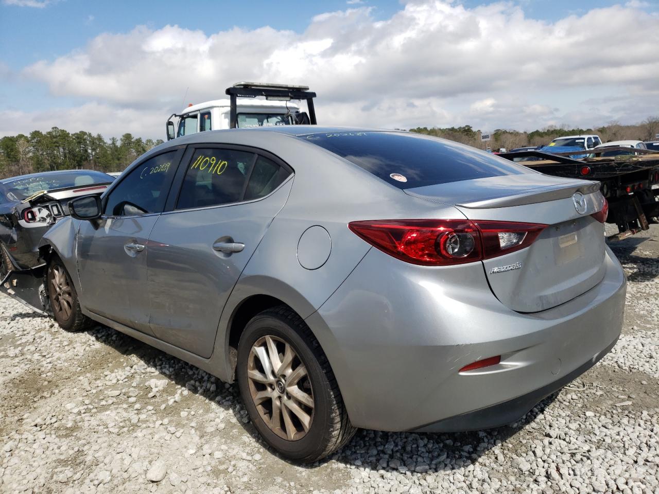 Photo 3 from auction – 2014 MAZDA 3 TOURING with VIN JM1BM1V71E1159295