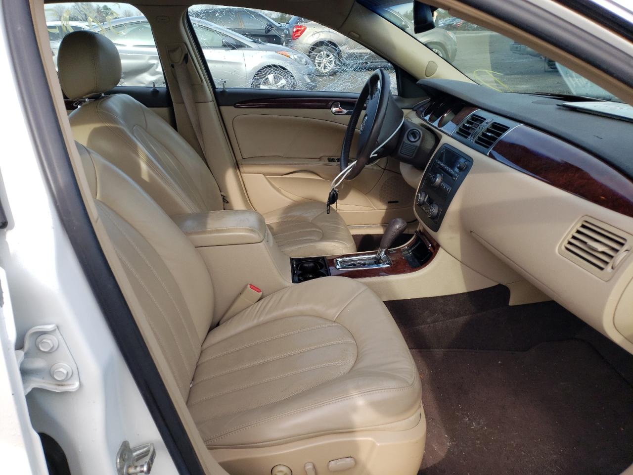 Photo 5 from auction – 2007 BUICK LUCERNE CX with VIN 1G4HE57Y67U101135