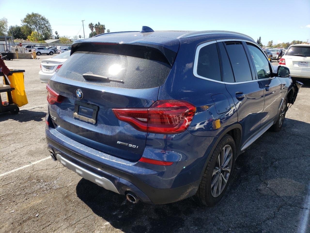 Photo 4 from auction – 2019 BMW X3 SDRIVE3 with VIN 5UXTR7C51KLR48314
