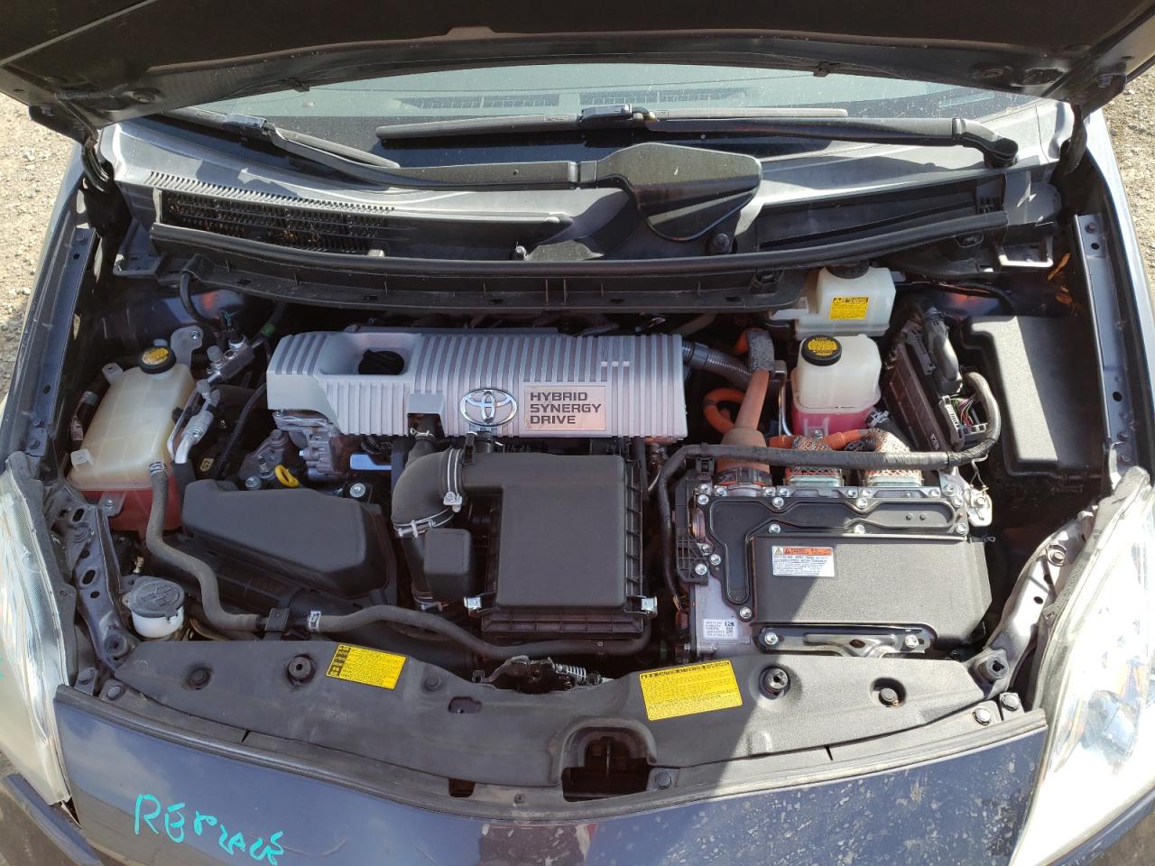 Photo 7 from auction – 2013 TOYOTA PRIUS with VIN JTDKN3DU6D1638567