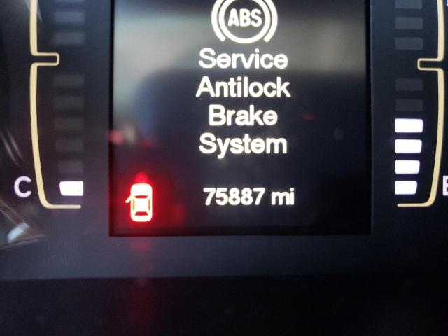 Photo 8 from auction – 2016 JEEP CHEROKEE S with VIN 1C4PJMAB2GW359960