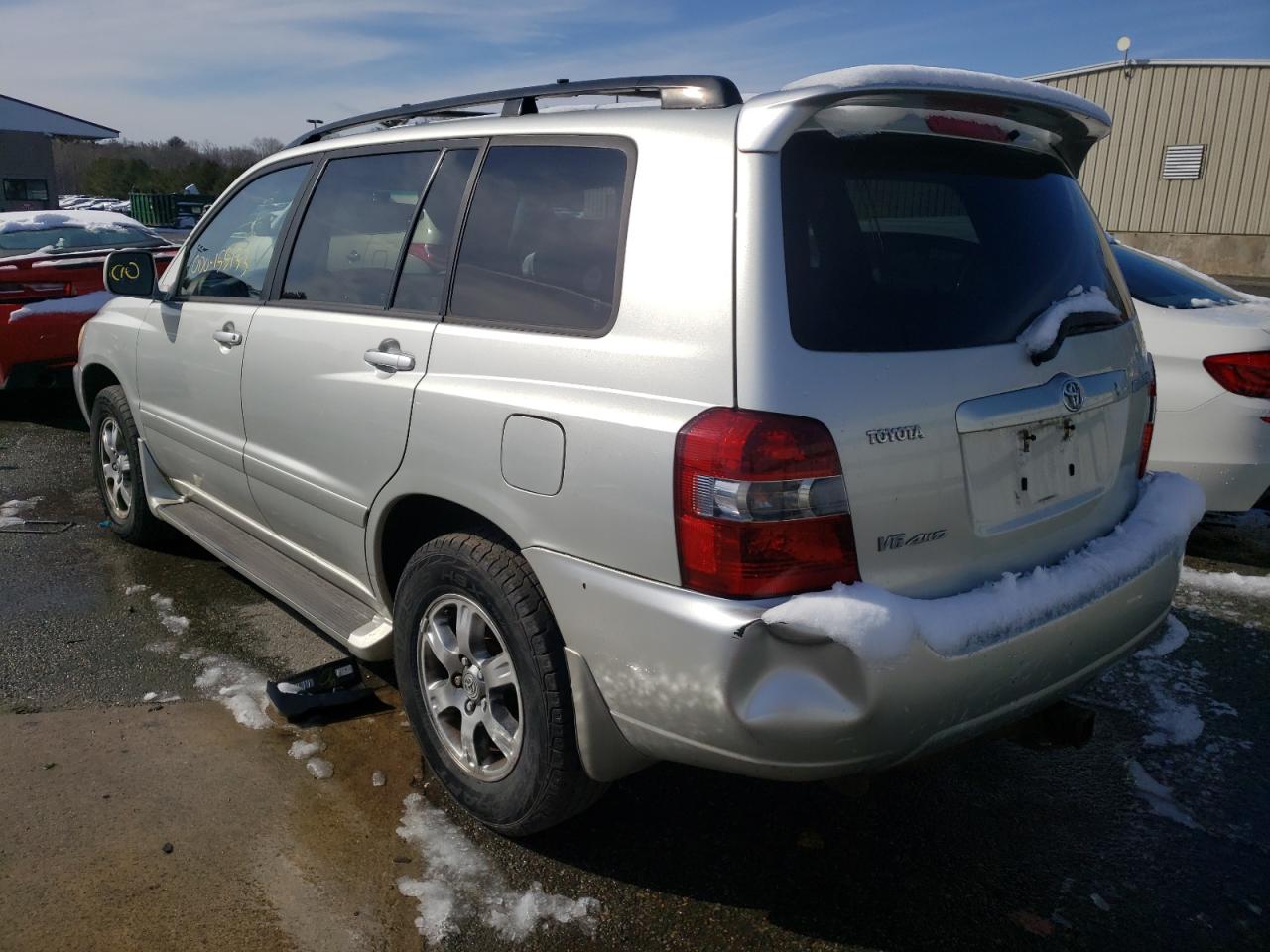 Photo 3 from auction – 2004 TOYOTA HIGHLANDER with VIN JTEEP21A240004041