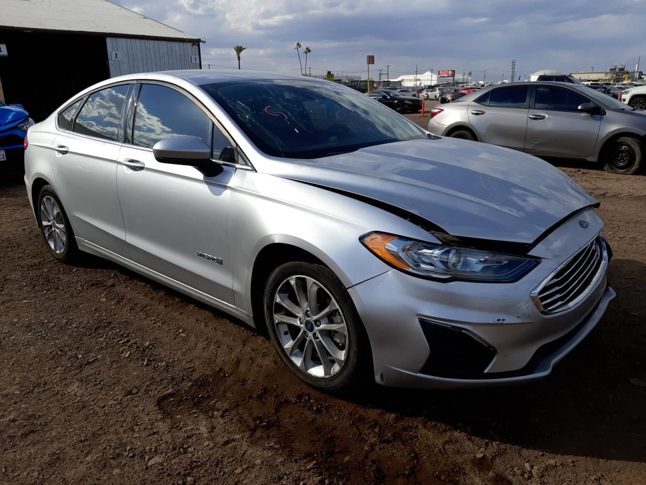 Photo 1 from auction – 2019 FORD FUSION SE with VIN 3FA6P0LU8KR118441