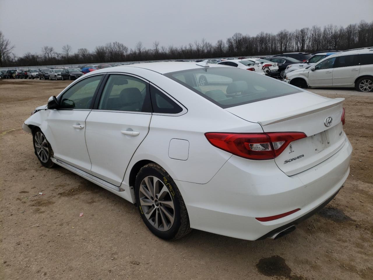Photo 3 from auction – 2015 HYUNDAI SONATA SPO with VIN 5NPE34AF6FH095070