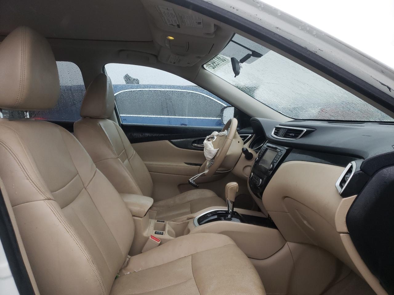 Photo 5 from auction – 2015 NISSAN ROGUE S with VIN 5N1AT2MT1FC841694