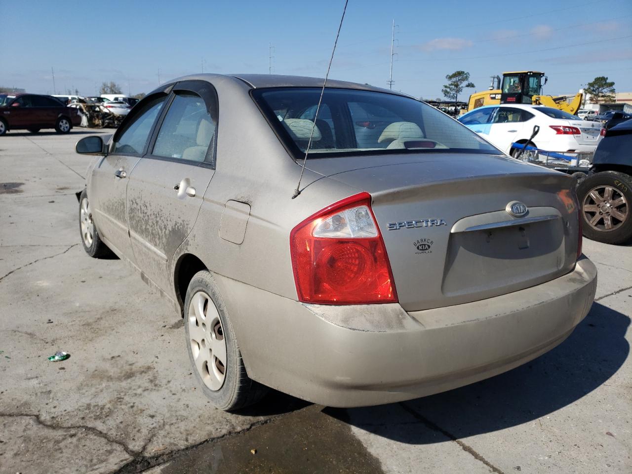 Photo 3 from auction – 2006 KIA SPECTRA LX with VIN KNAFE121765266079