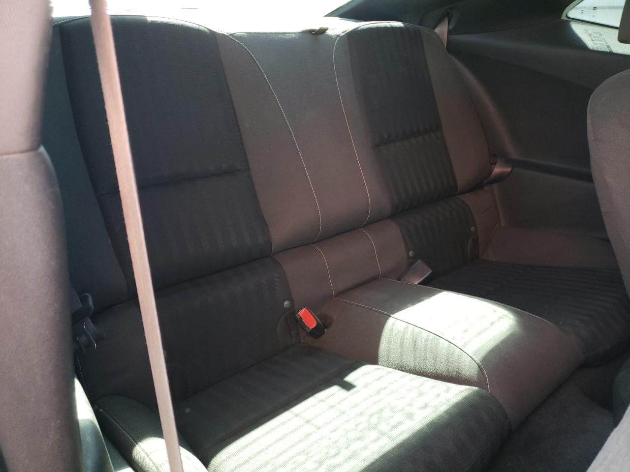 Photo 6 from auction – 2015 CHEVROLET CAMARO LS with VIN 2G1FA1E34F9145484