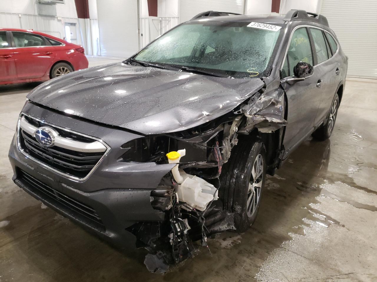 Photo 2 from auction – 2021 SUBARU OUTBACK with VIN 4S4BTAAC1M3105371