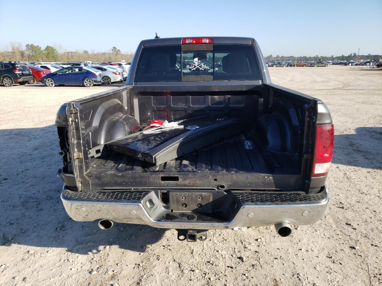 Photo 9 from auction – 2016 RAM 1500 SLT with VIN 1C6RR6LT9GS127826