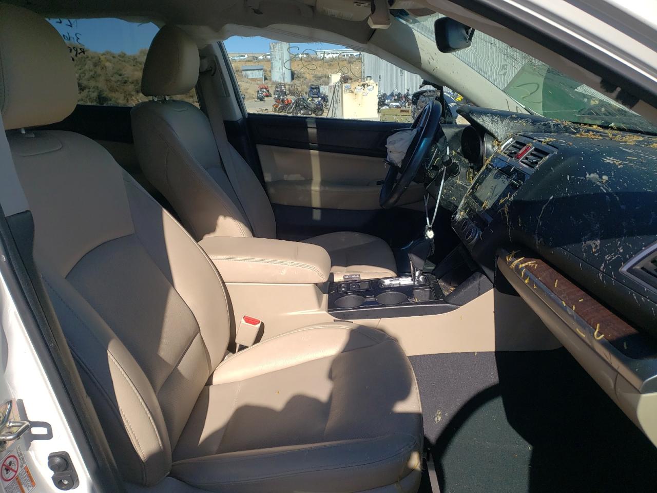 Photo 5 from auction – 2016 SUBARU OUTBACK with VIN 4S4BSENC5G3354779
