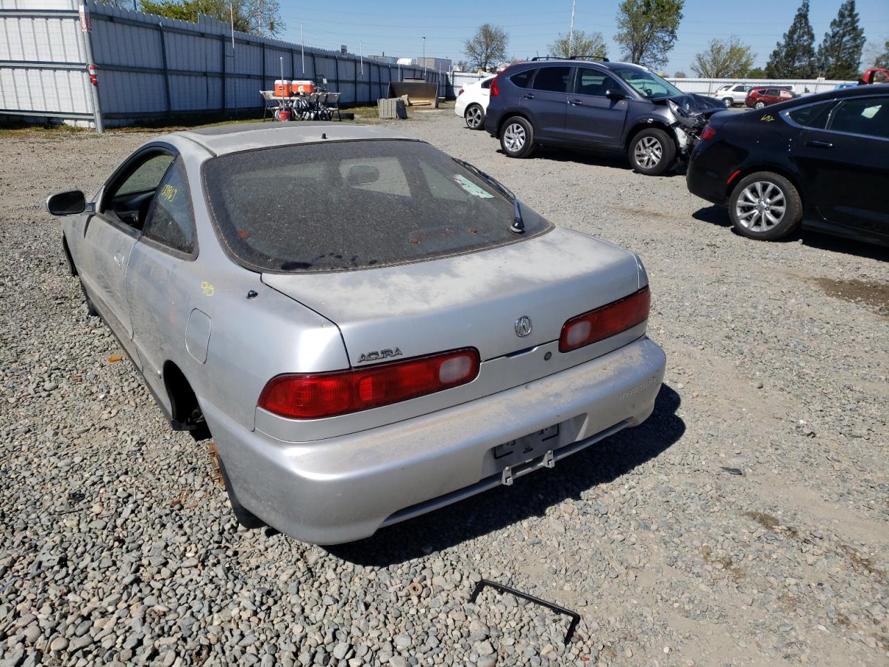 Photo 3 from auction – 1999 ACURA INTEGRA LS with VIN JH4DC4451XS011771