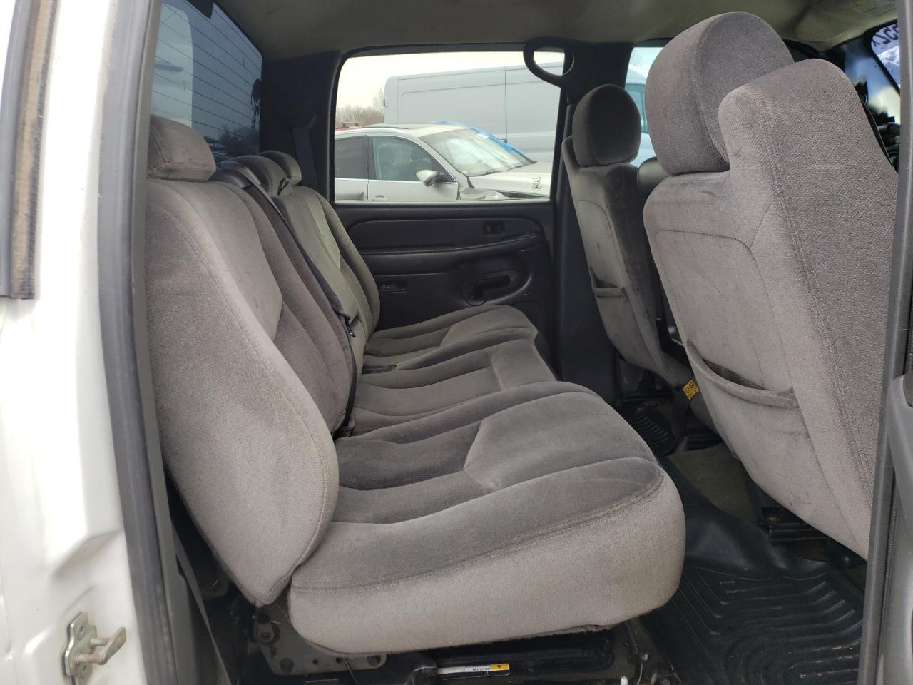 Photo 6 from auction – 2006 GMC SIERRA K25 with VIN 1GTHK23206F114141