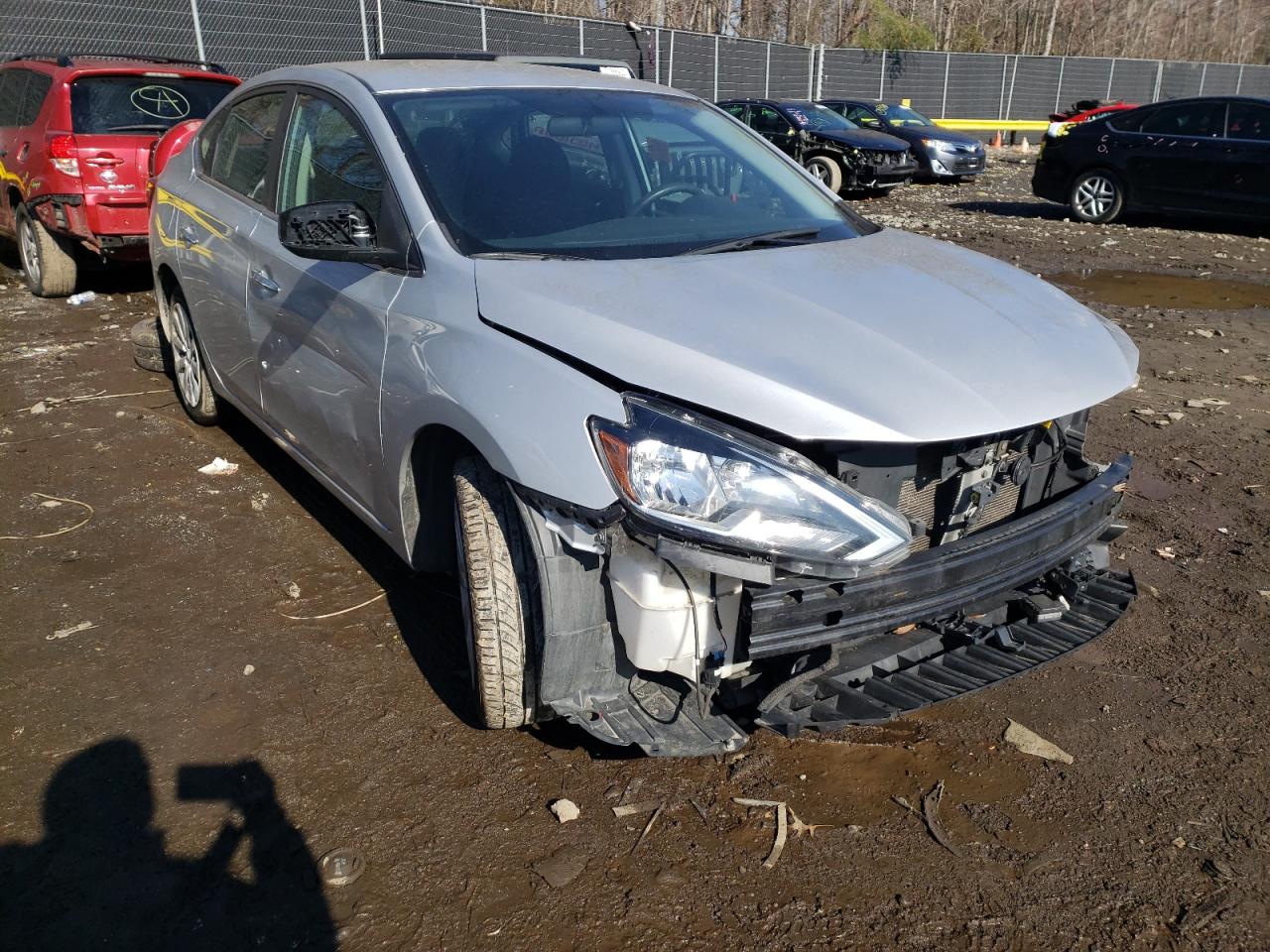 Photo 1 from auction – 2019 NISSAN SENTRA S with VIN 3N1AB7AP1KY228071