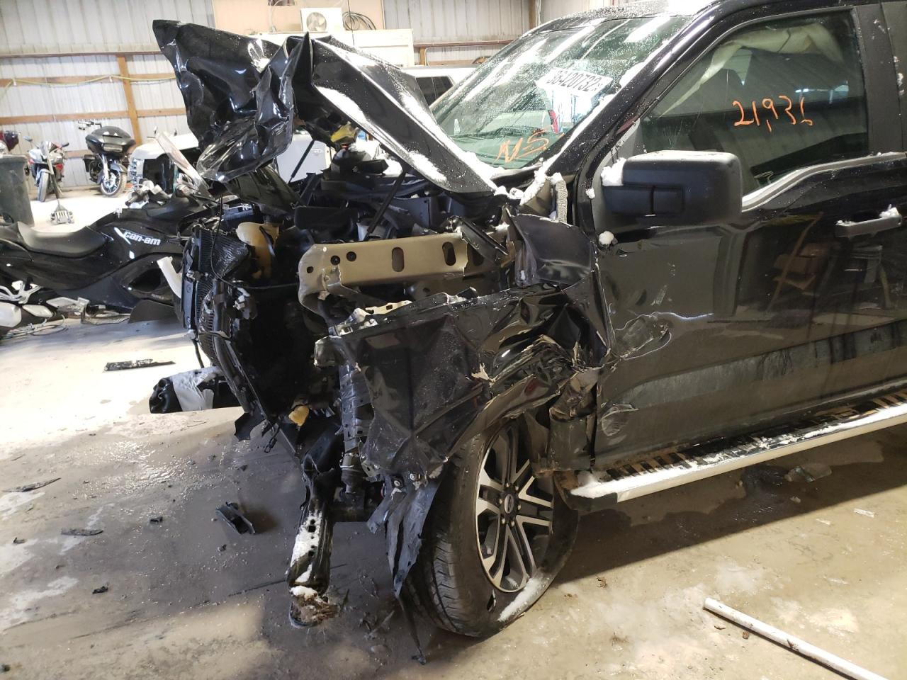Photo 9 from auction – 2021 FORD F150 SUPER with VIN 1FTFW1E58MFA33107