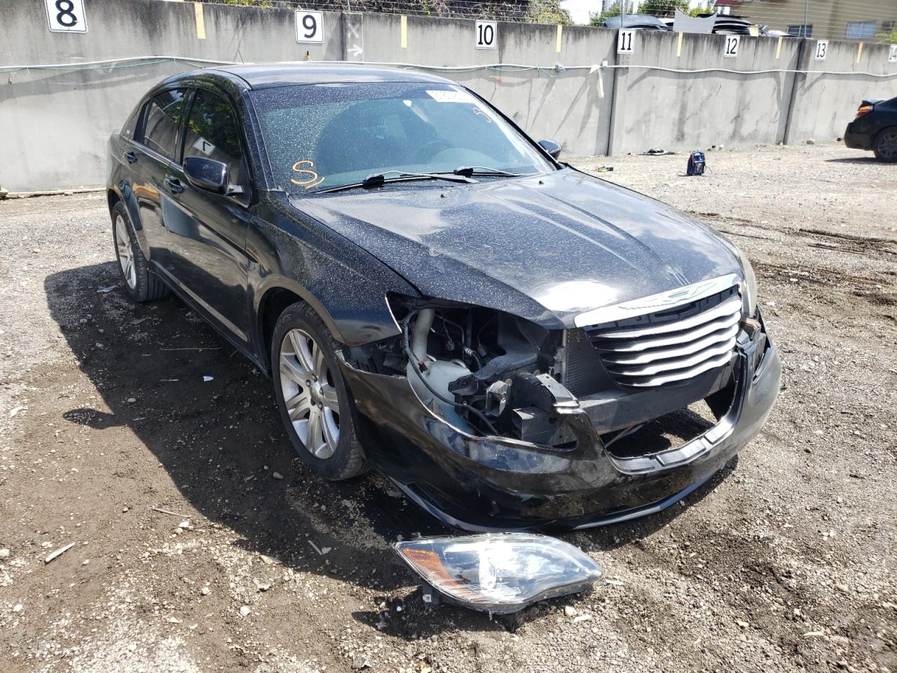 CHRYSLER 200 TOURIN 2013 with VIN 1C3CCBBB9DN705617 - Photo from auction