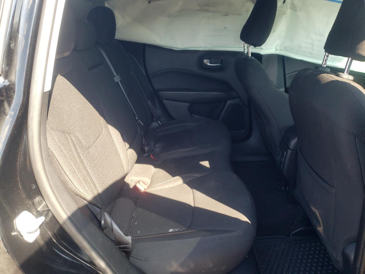 Photo 6 from auction – 2021 JEEP COMPASS SP with VIN 3C4NJDAB2MT552179