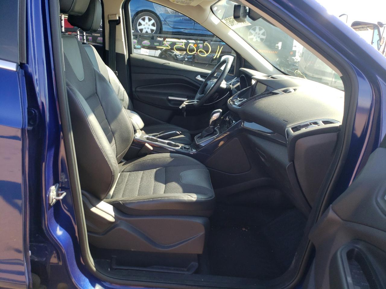 Photo 5 from auction – 2013 FORD ESCAPE TIT with VIN 1FMCU9J98DUB28130